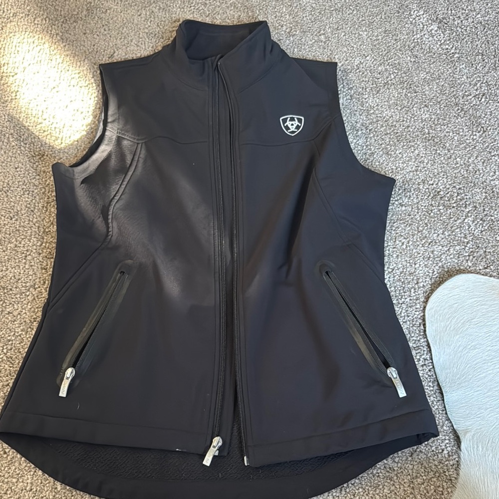 Ariat Black Softshell Vest